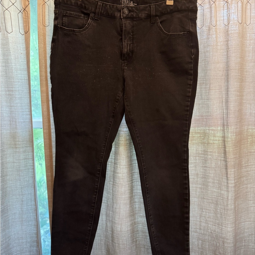 Time and Tru Women's Black Skinny Jeans